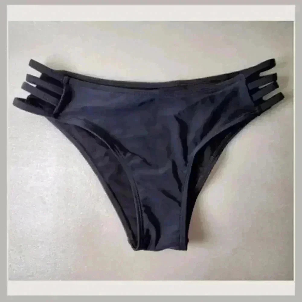 👙✨ Mix & Match Bikini Set – Tie Front Top + Strappy Cheeky Bottoms | Size M - Picture 6 of 8